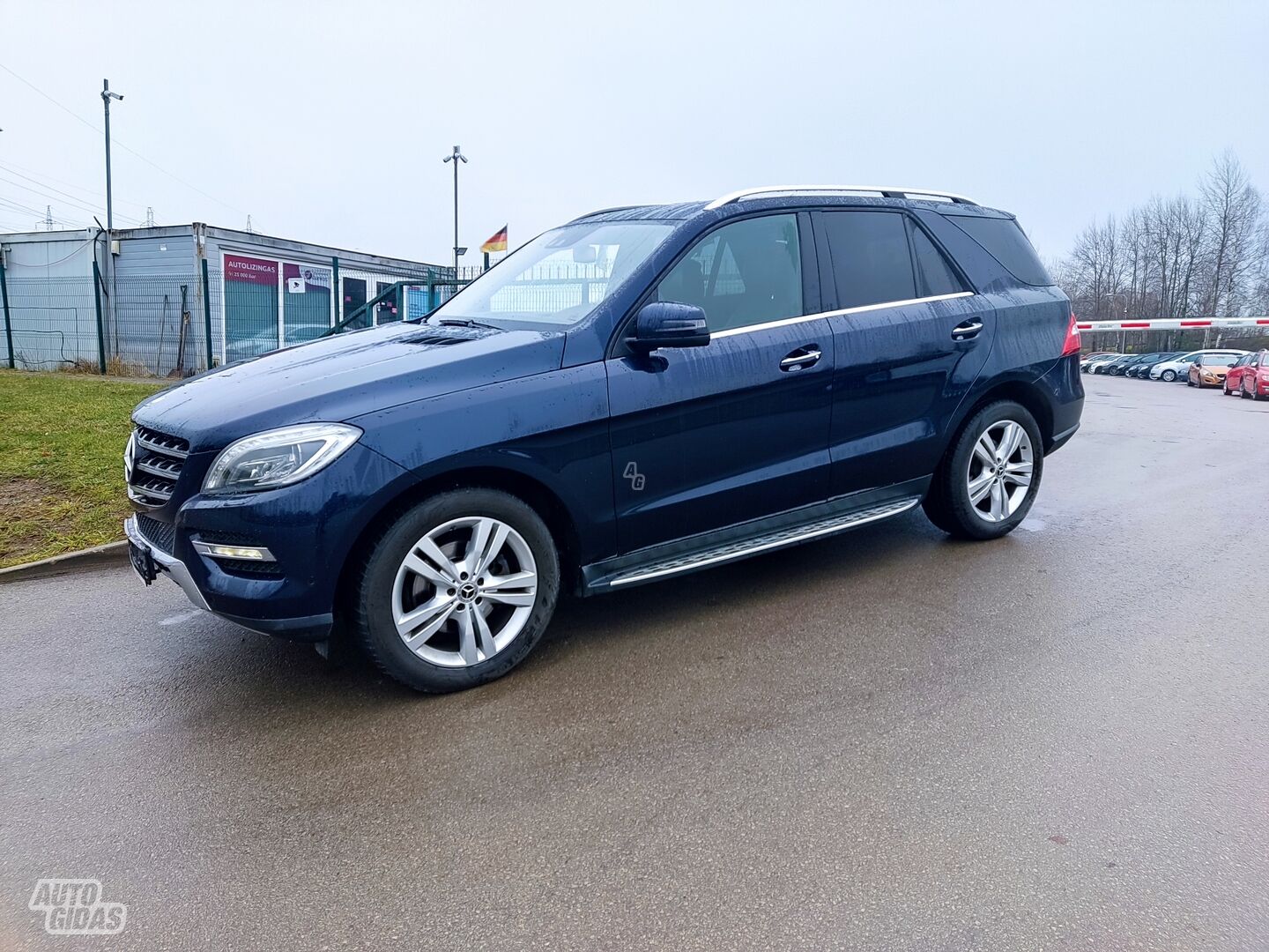 Mercedes-Benz ML 250 2013 г Внедорожник / Кроссовер