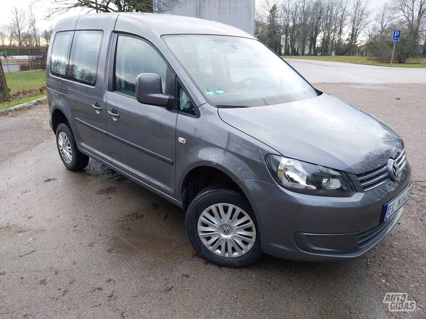 Volkswagen Caddy 2014 y Off-road / Crossover