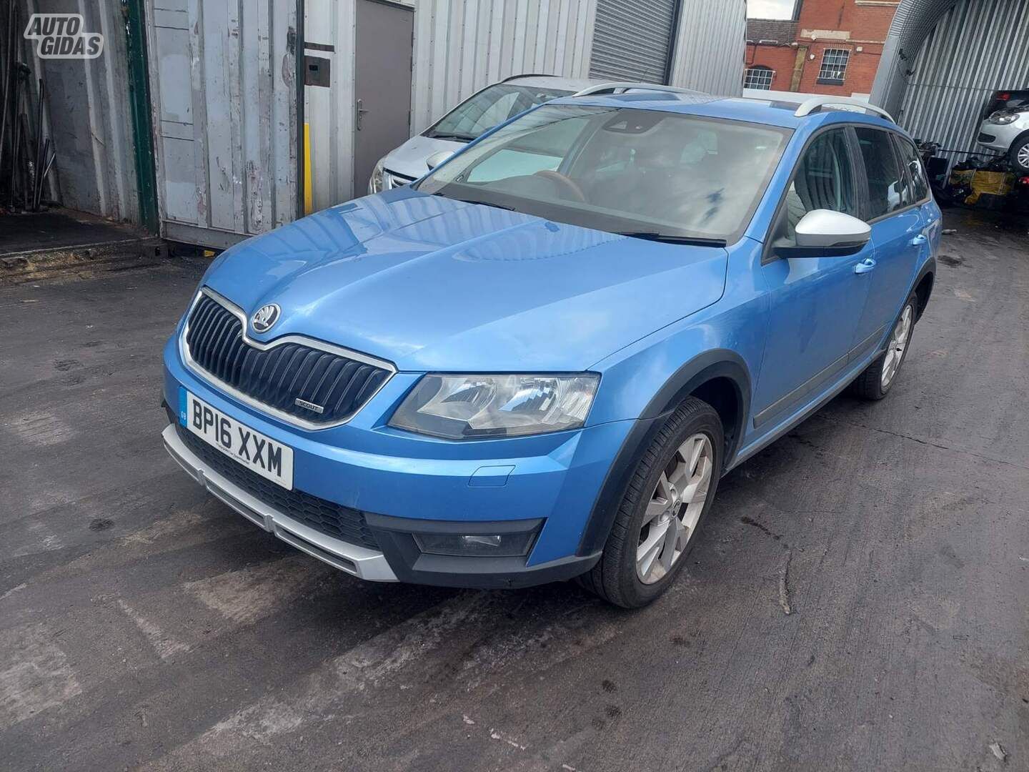 Skoda Octavia Scout III 2015 m dalys