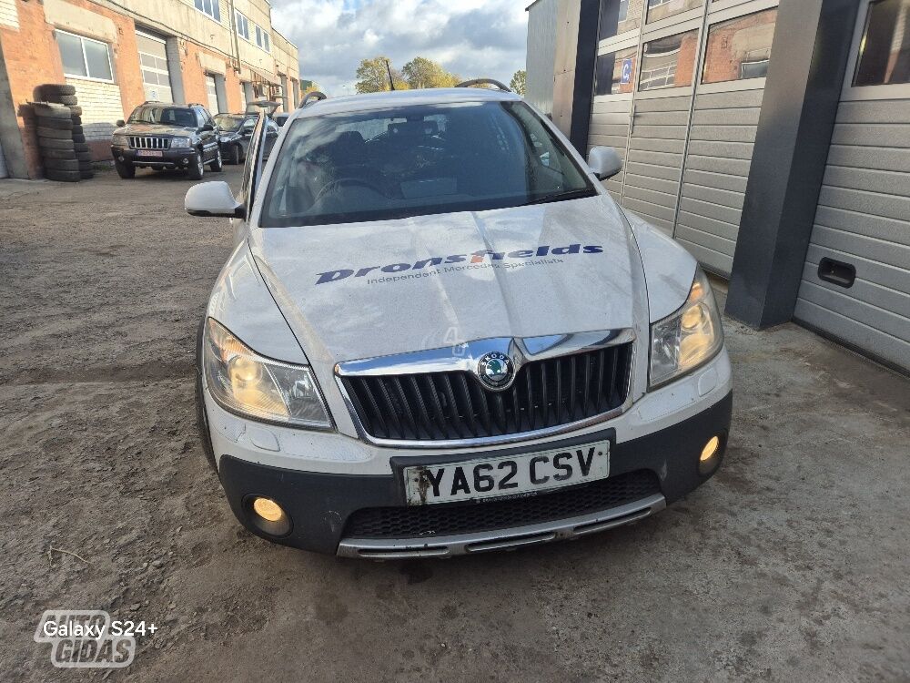 Skoda Octavia Scout II 2012 y parts