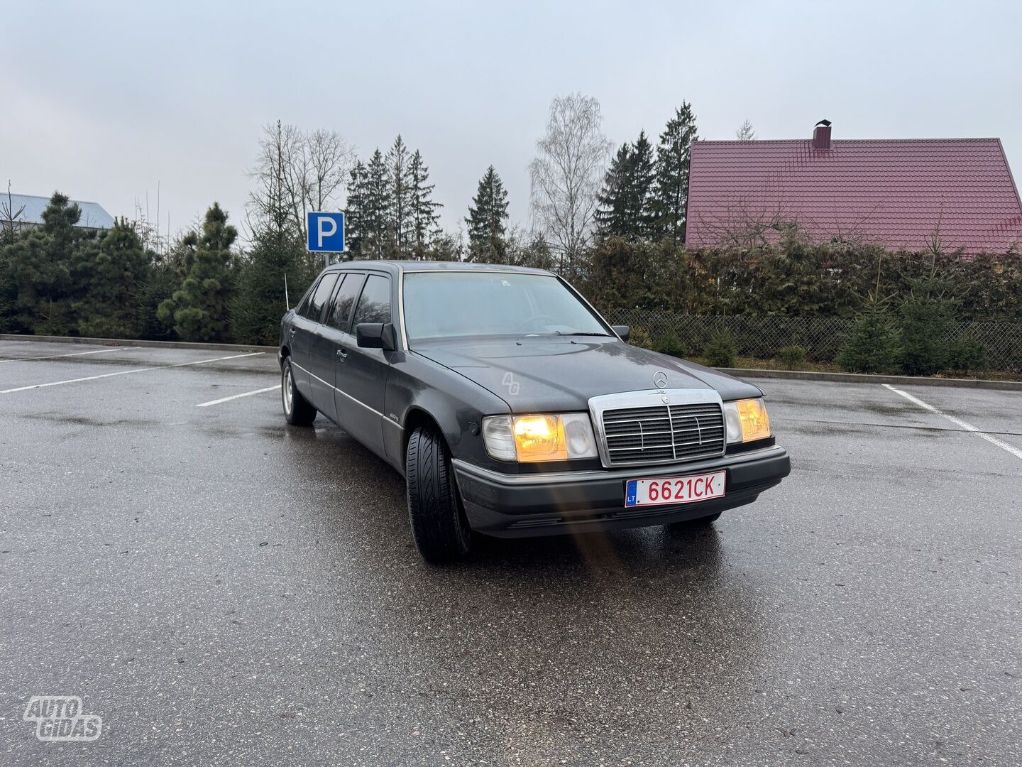 Mercedes-Benz E 260 1992 m Limuzinas