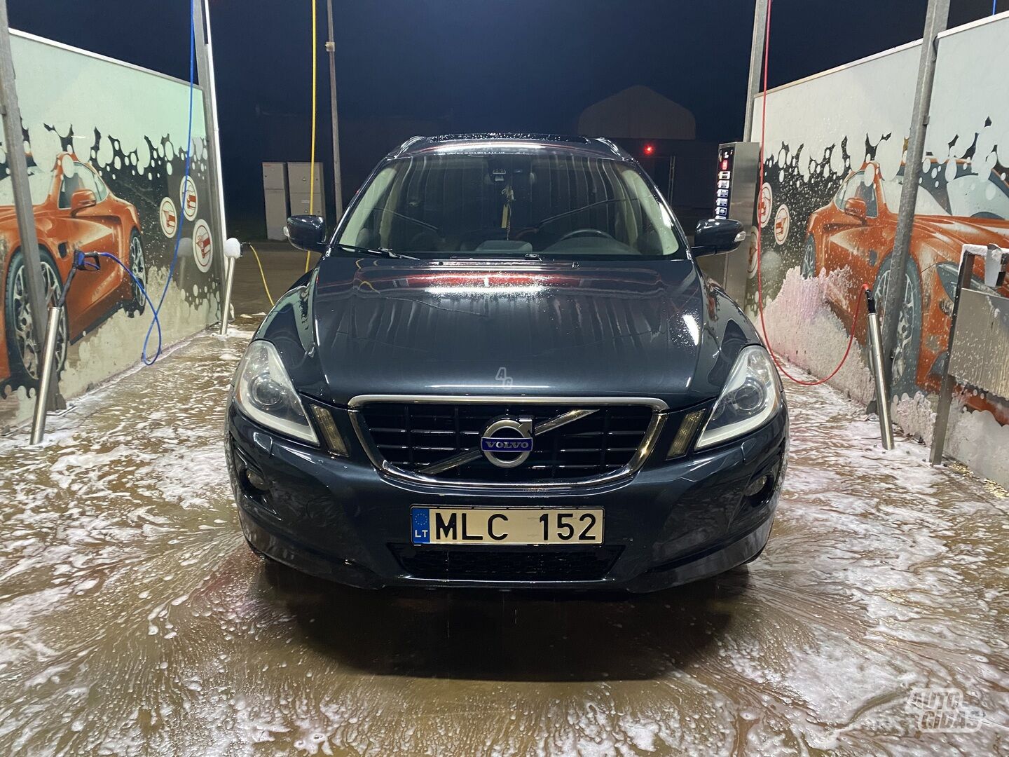 Volvo XC60 2009 y Off-road / Crossover