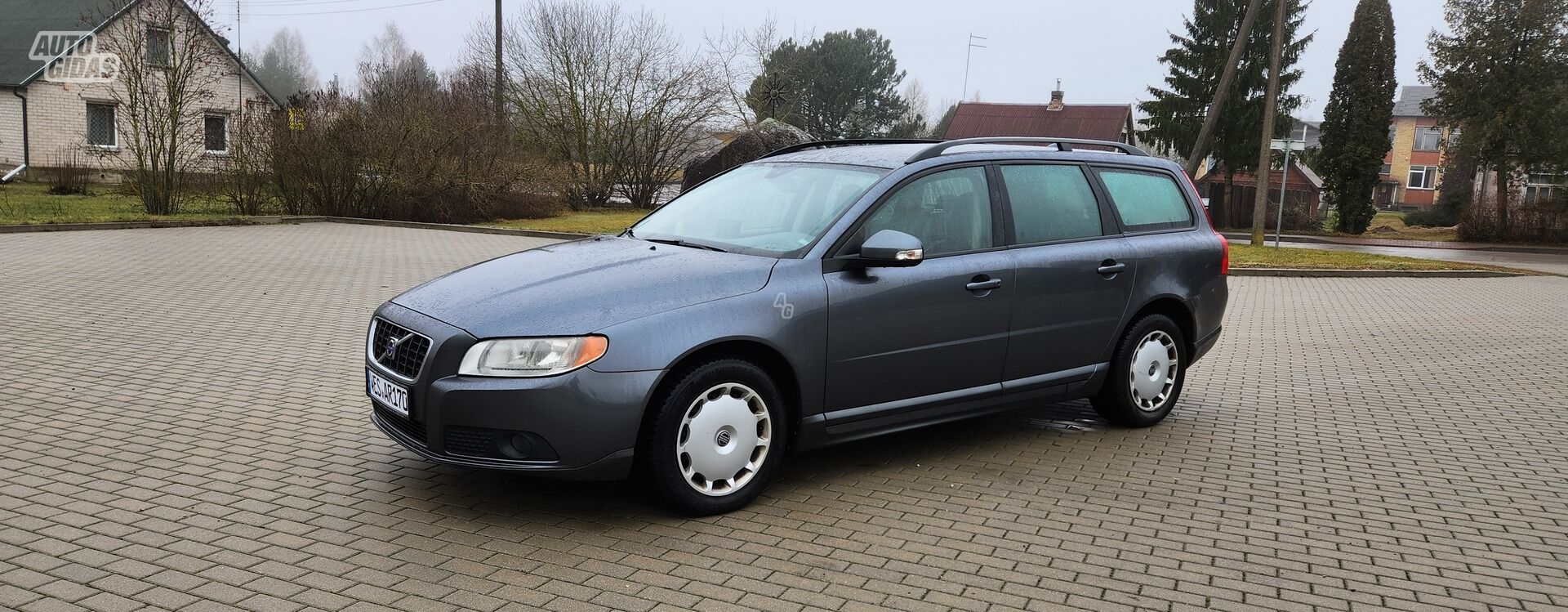 Volvo V70 D5 2009 m