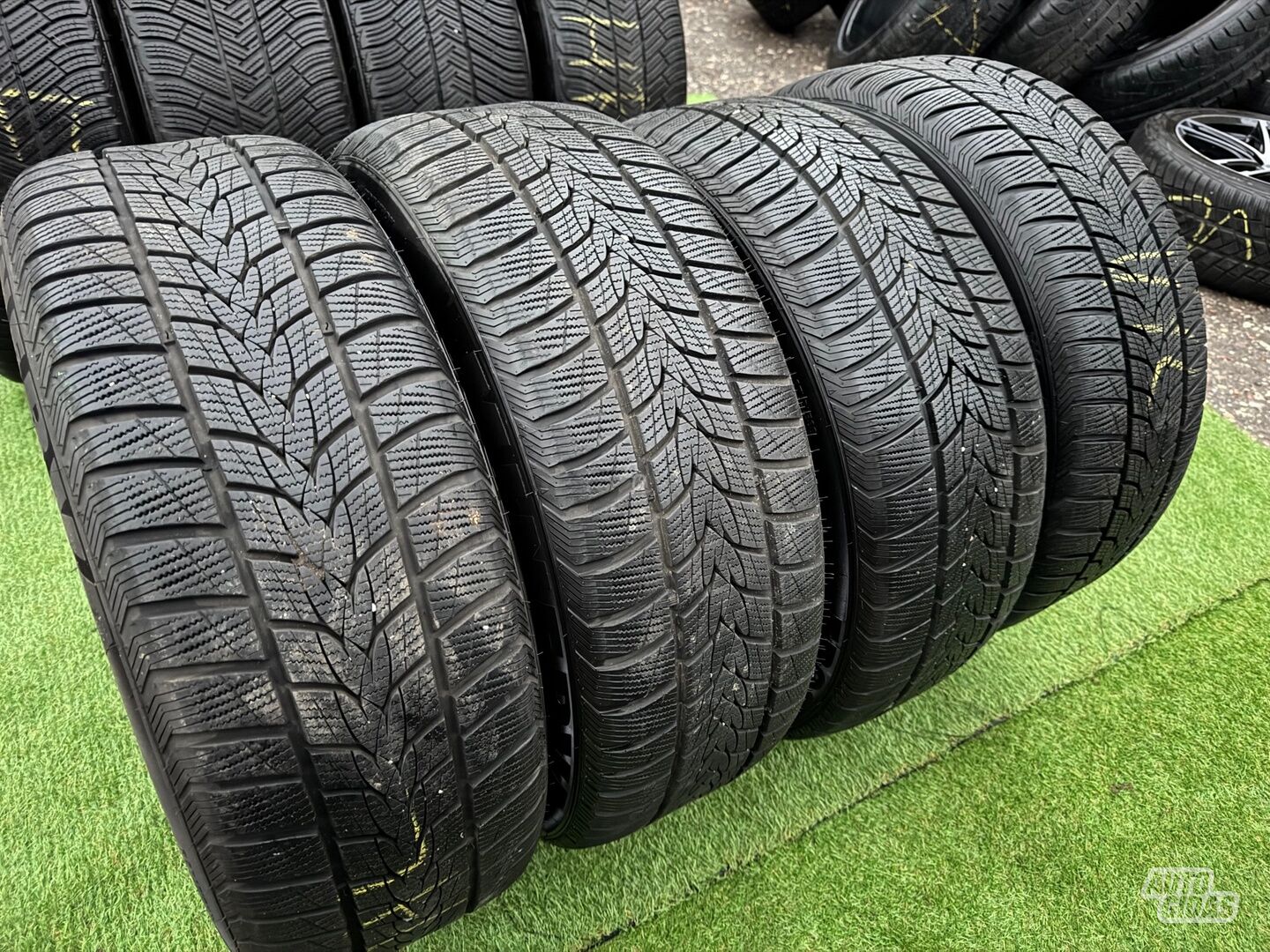 Minerva Siunciam, 8mm 2020m R18 winter tyres passanger car