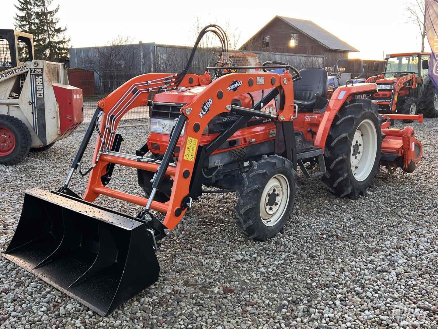 Kubota 2005 г Трактор