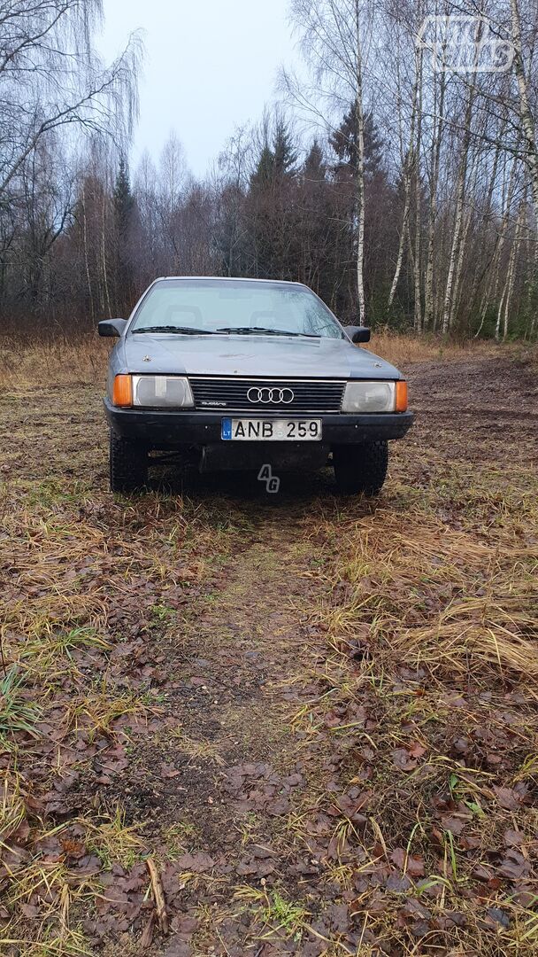 Audi 100 1989 y Sedan