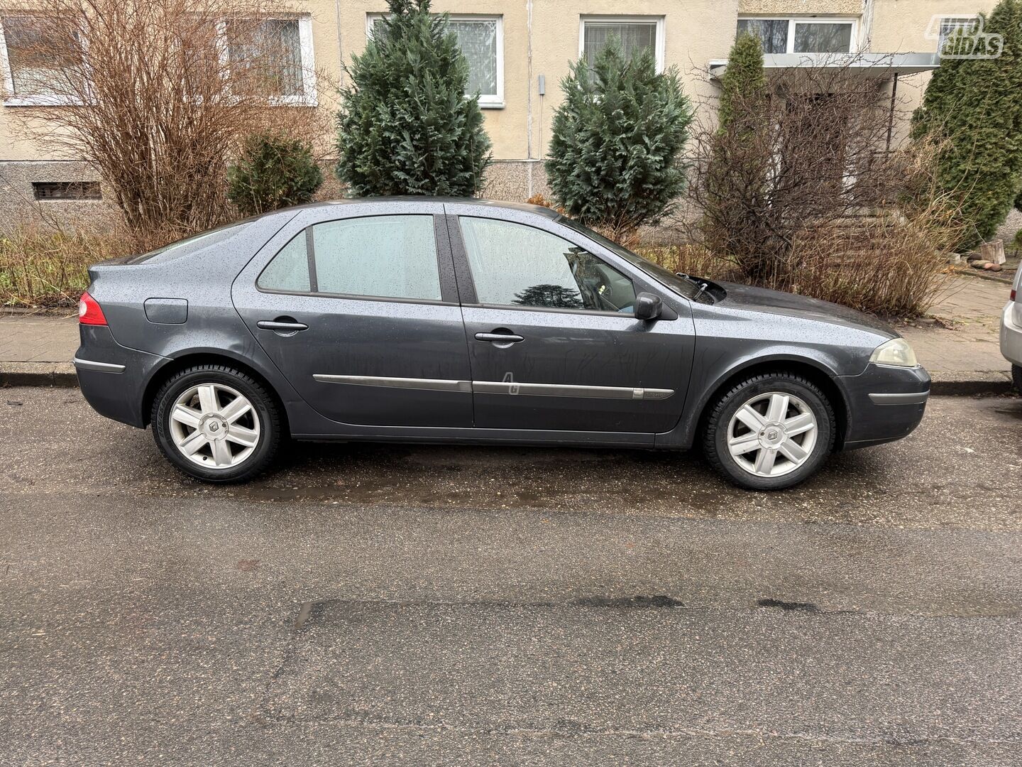 Renault Laguna 2005 y Sedan