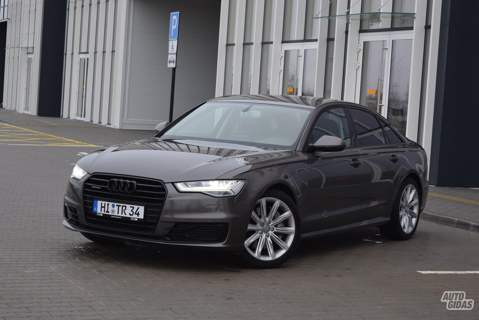 Audi A6 QUATTRO TDI 2015 m