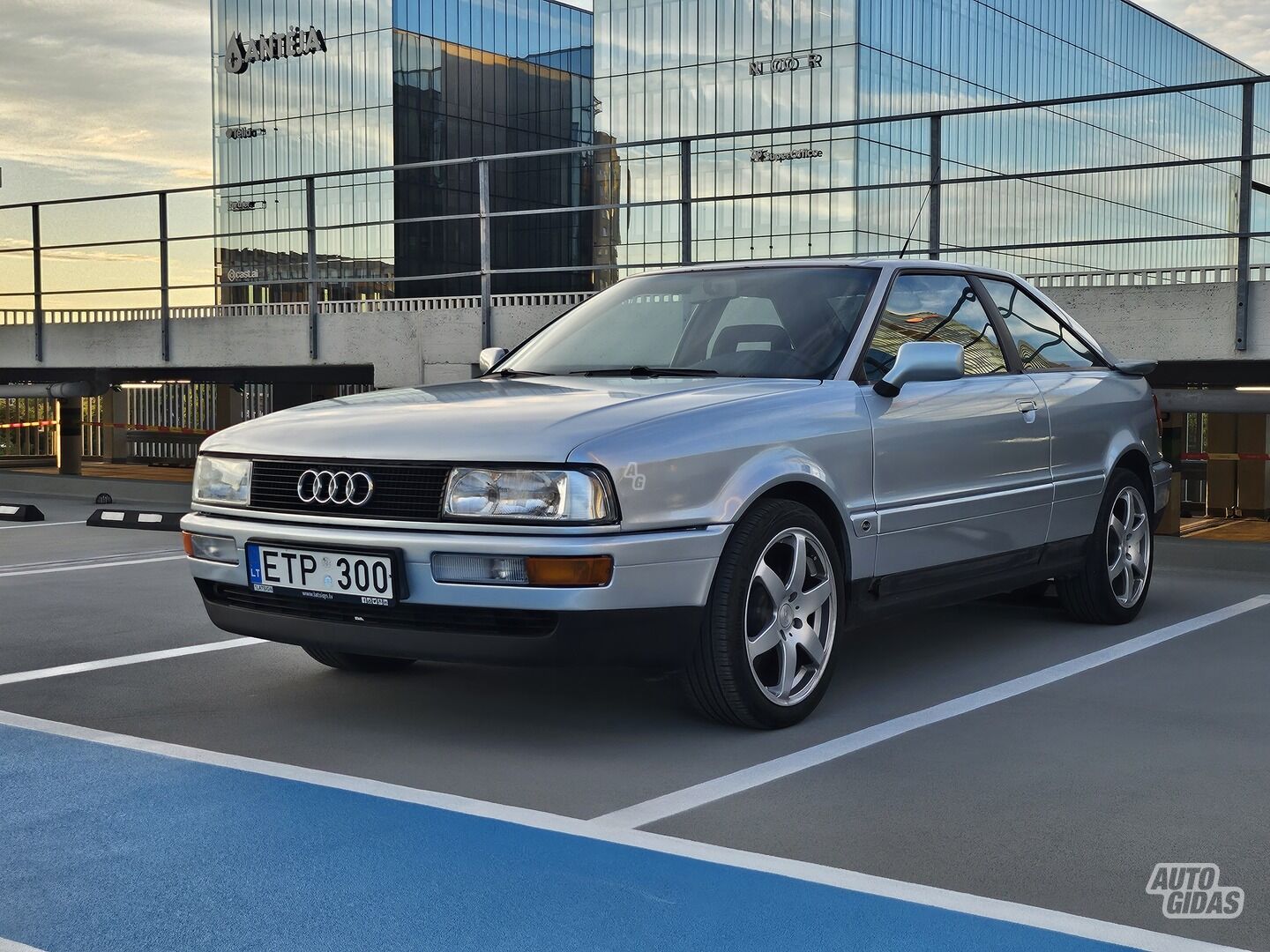 Audi Coupe 1990 y Coupe