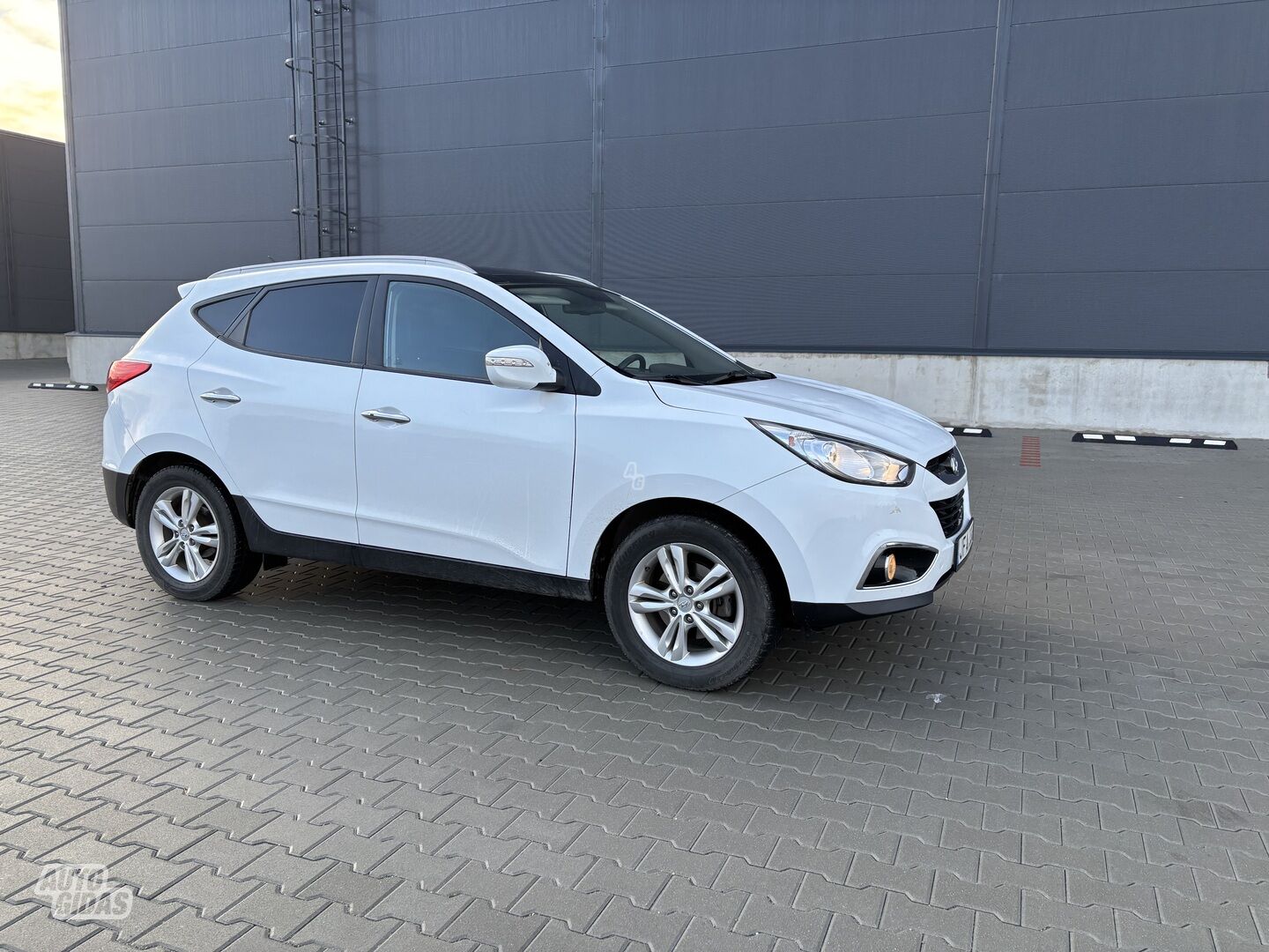 Hyundai ix35 2011 y Off-road / Crossover