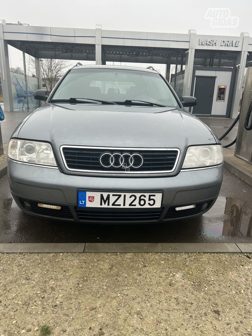 Audi A6 2000 m Universalas