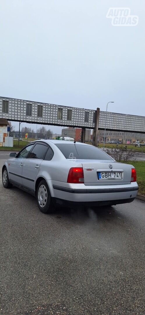 Volkswagen Passat 1997 y Sedan