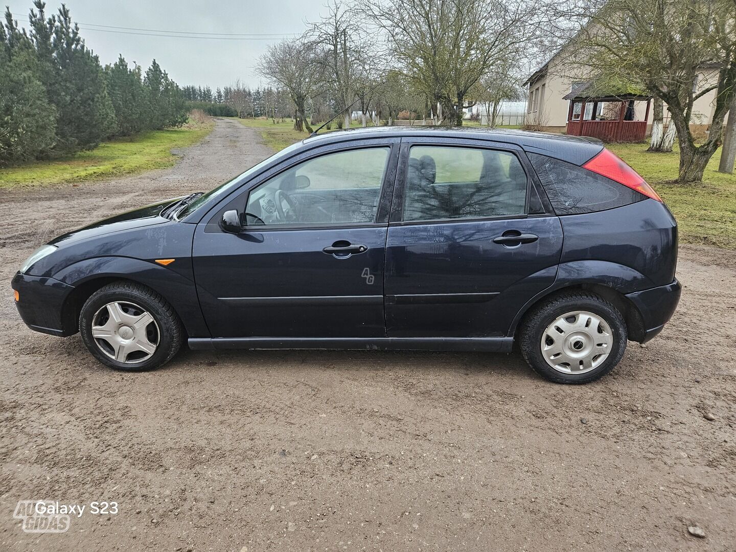 Ford Focus 2002 г Седан