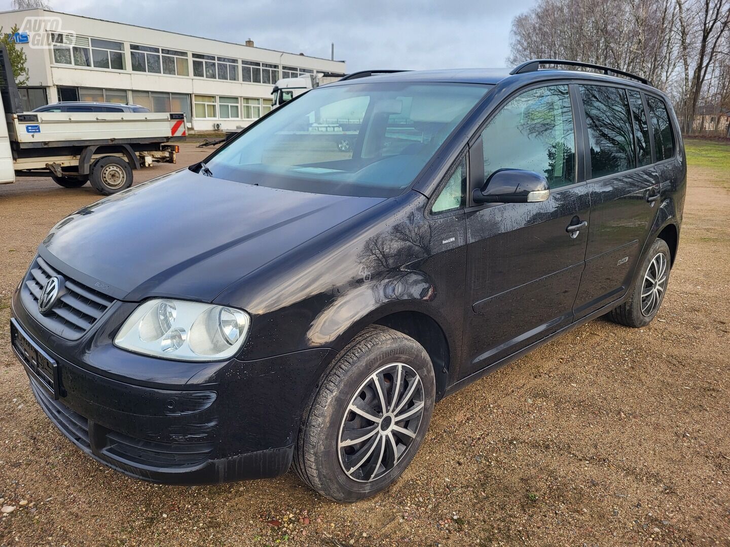 Volkswagen Touran 2005 m Vienatūris