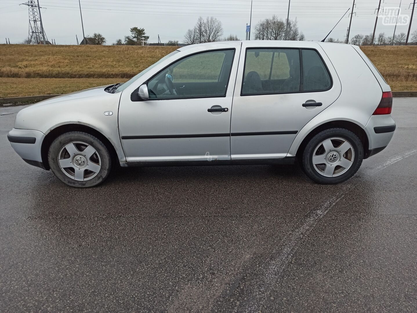 Volkswagen Golf 1998 г Хэтчбек