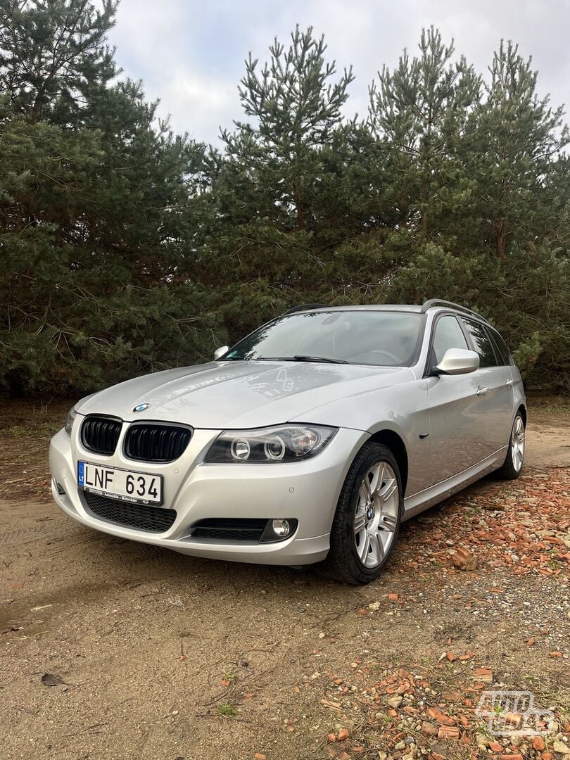 Bmw 320 2010 m Universalas