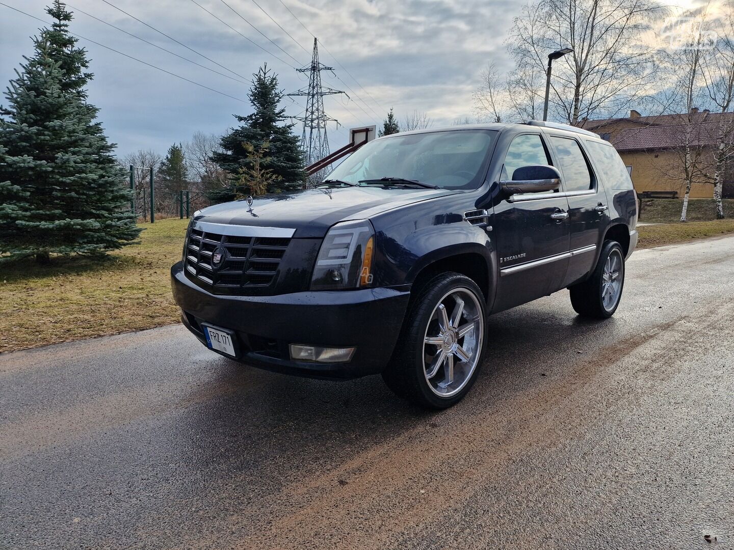 Cadillac Escalade 2009 m Visureigis / Krosoveris