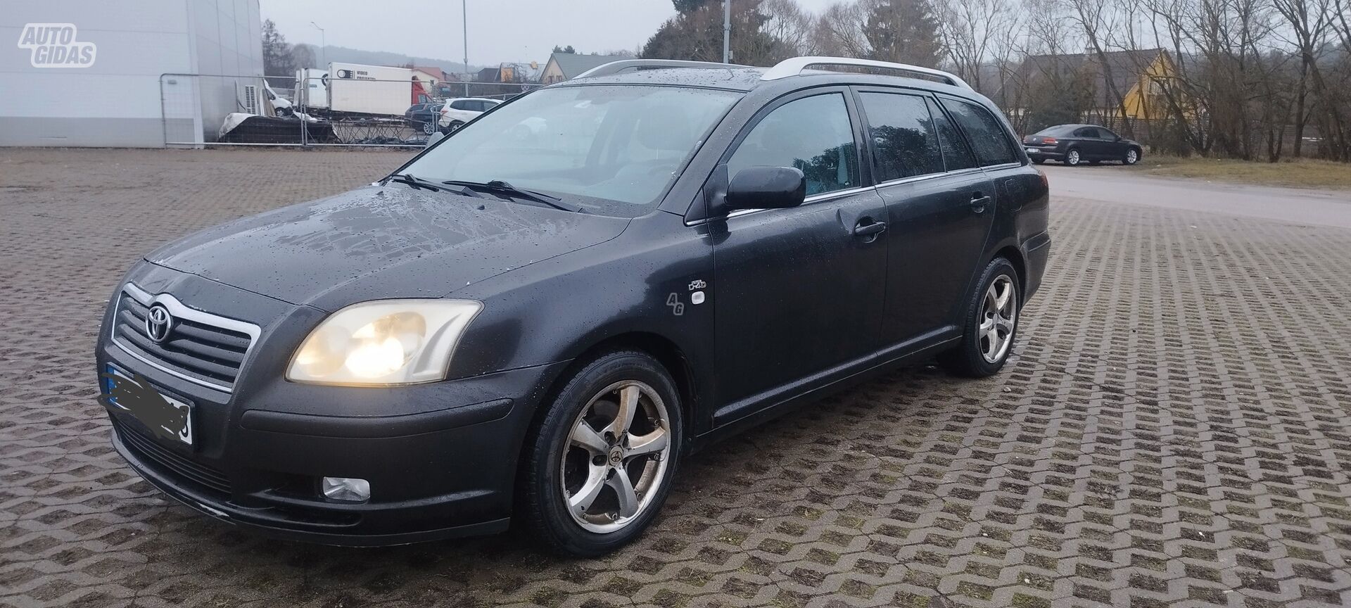 Toyota Avensis 2005 m dalys