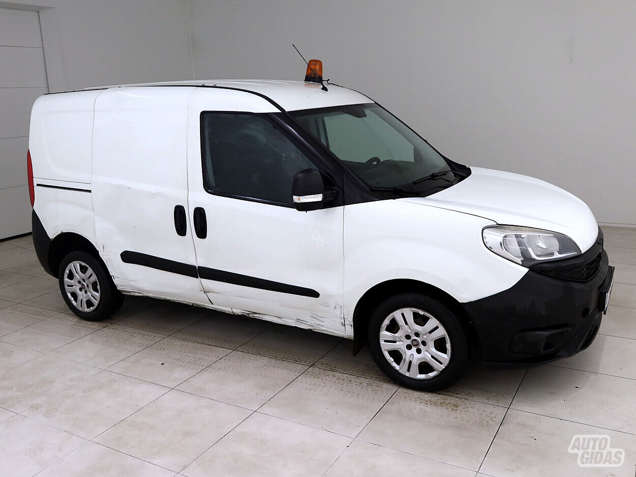 Fiat Doblo 2016 y Combi minibus