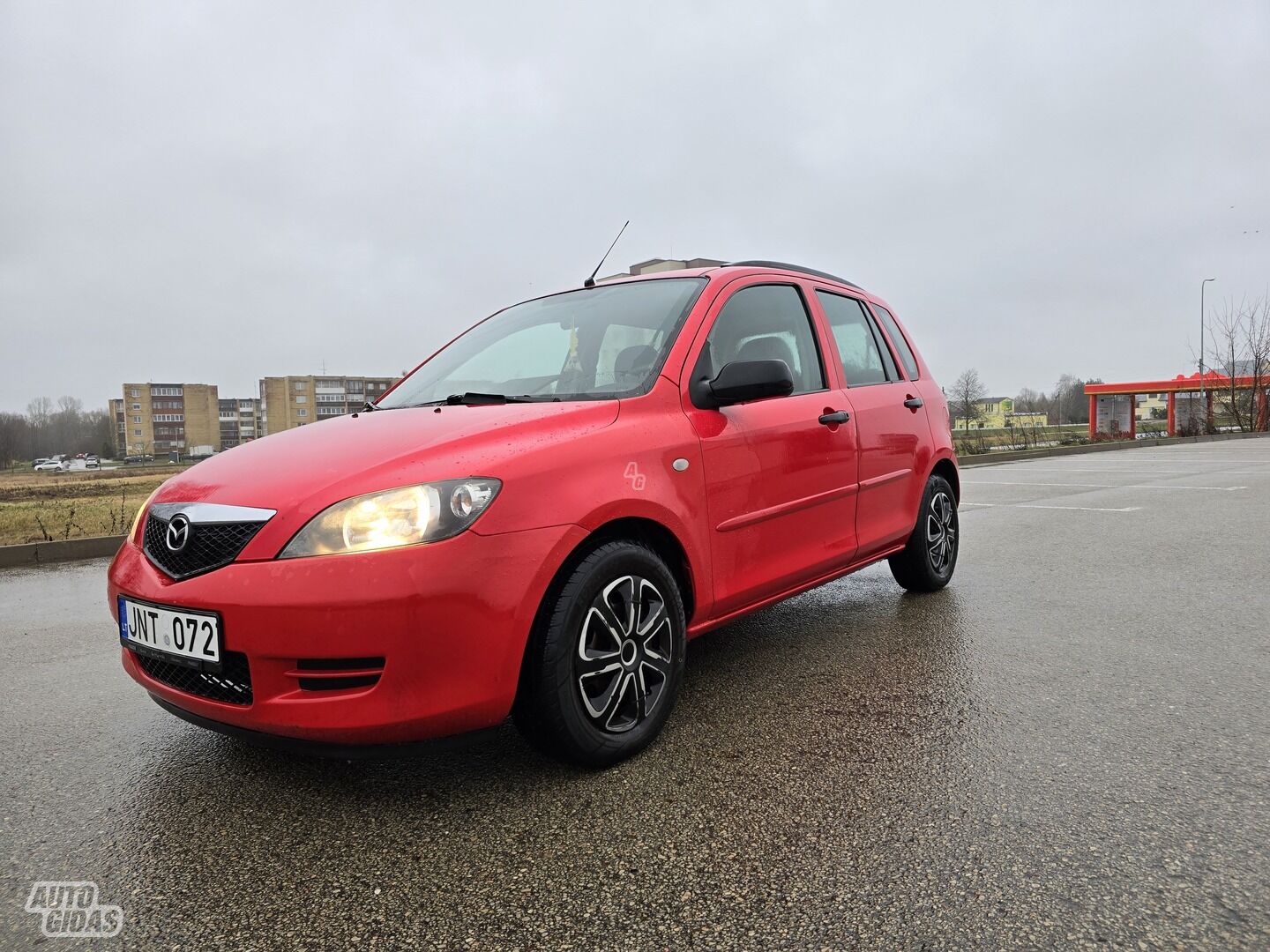 Mazda 2 2003 г Хэтчбек