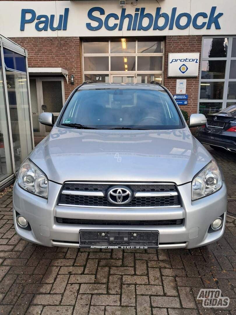 Toyota RAV4 2009 г Внедорожник / Кроссовер