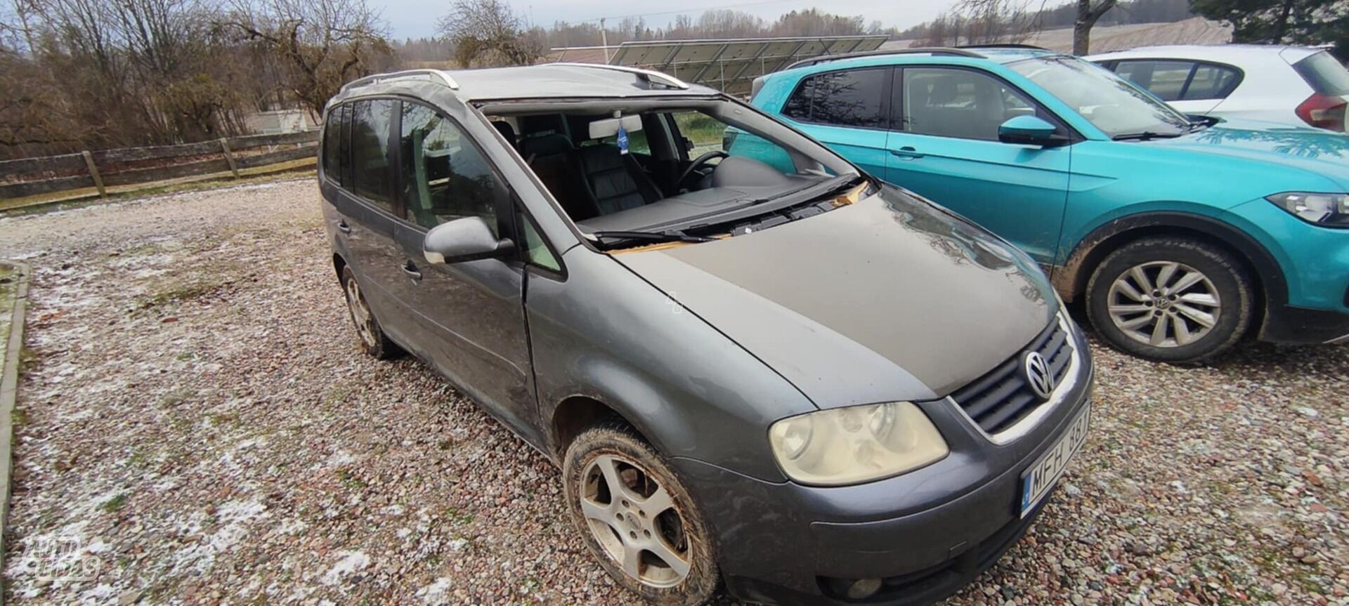 Volkswagen Touran 5524 Tdi 2005 m dalys