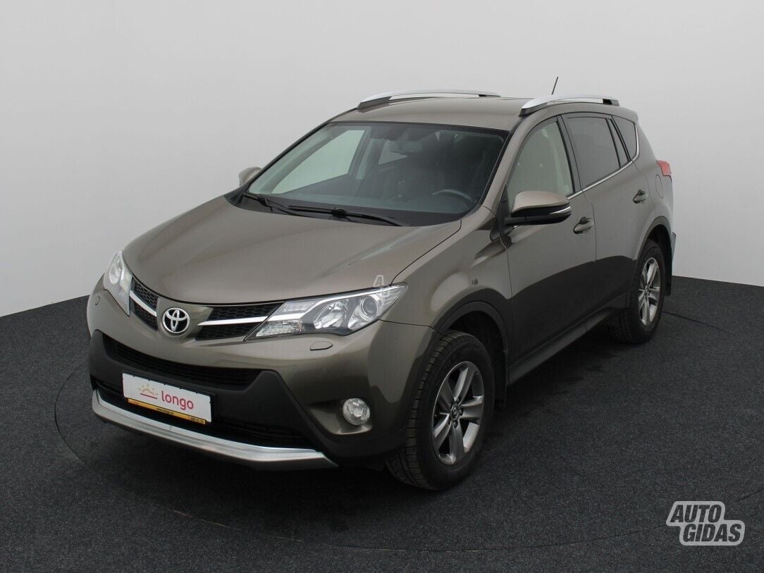 Toyota RAV-4 2015 г Внедорожник / Кроссовер