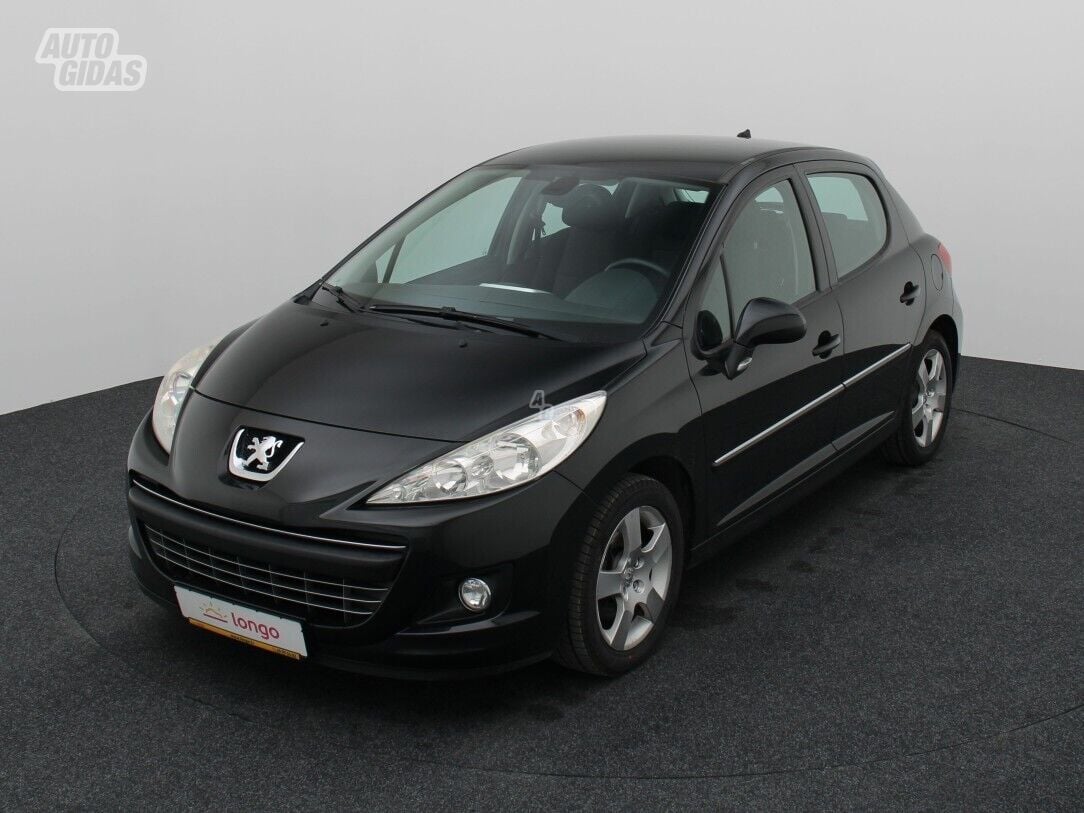 Peugeot 207 2010 г Хэтчбек