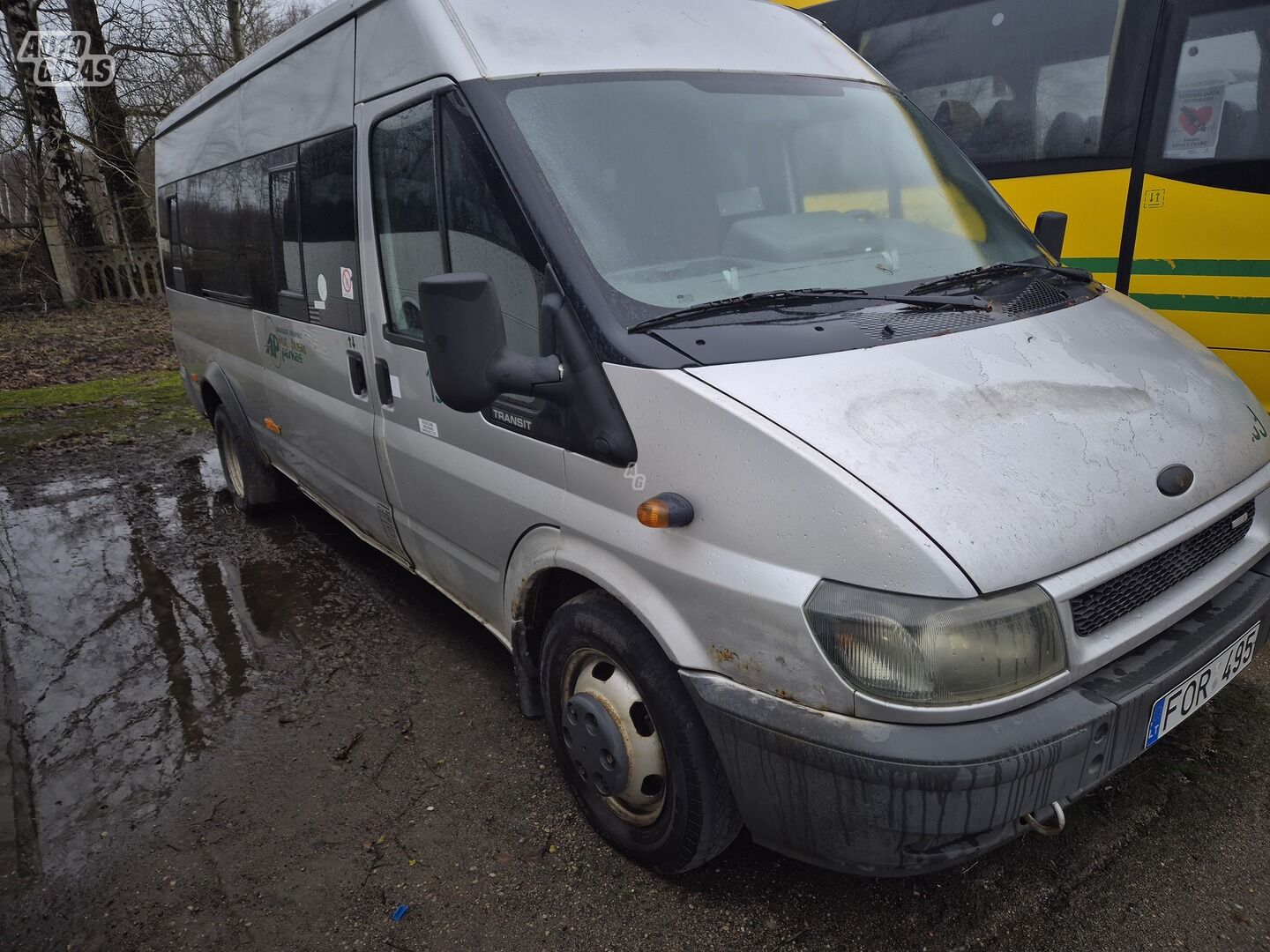 Ford Tranzit 2005 y Intercity, suburban bus