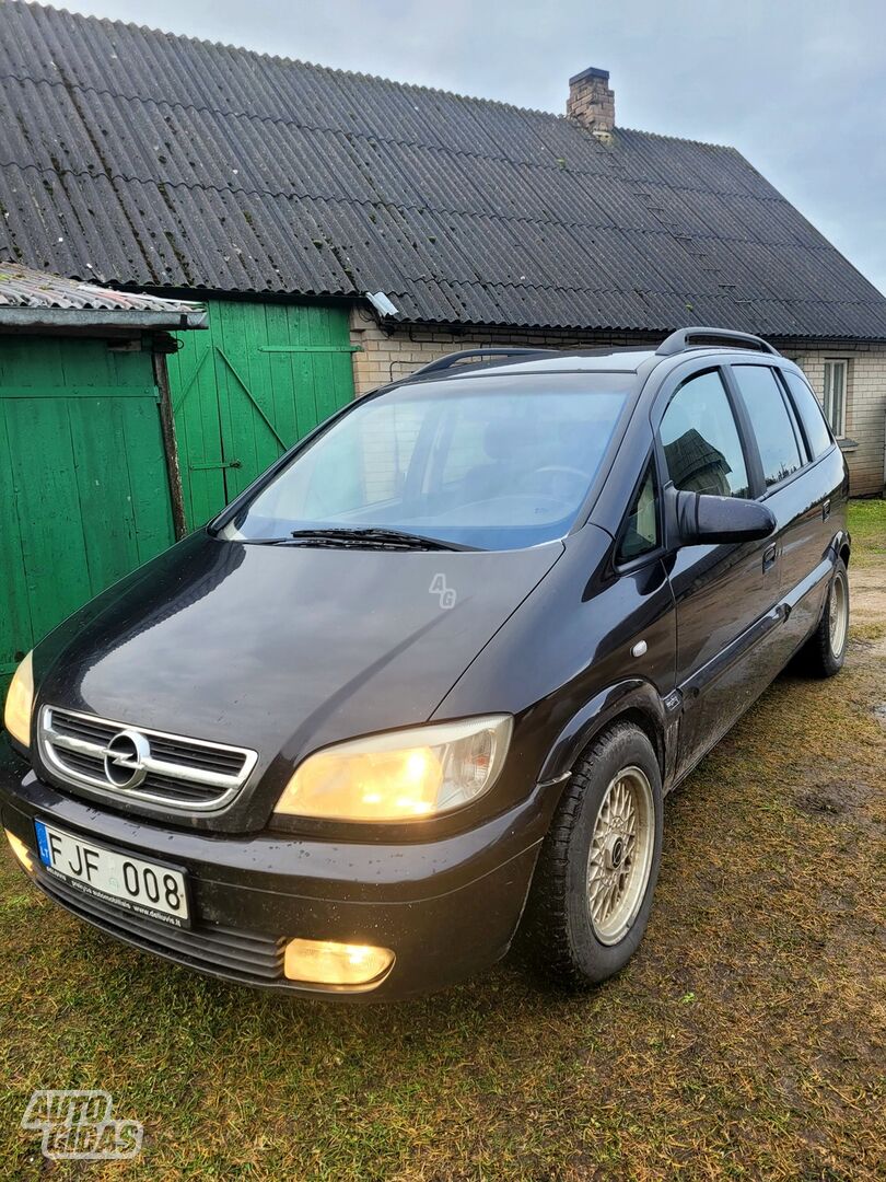 Opel Zafira 2004 m Vienatūris