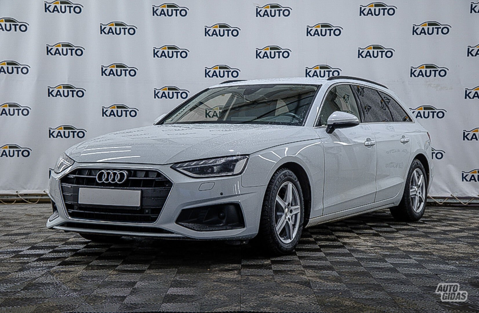 Audi A4 2021 г Универсал