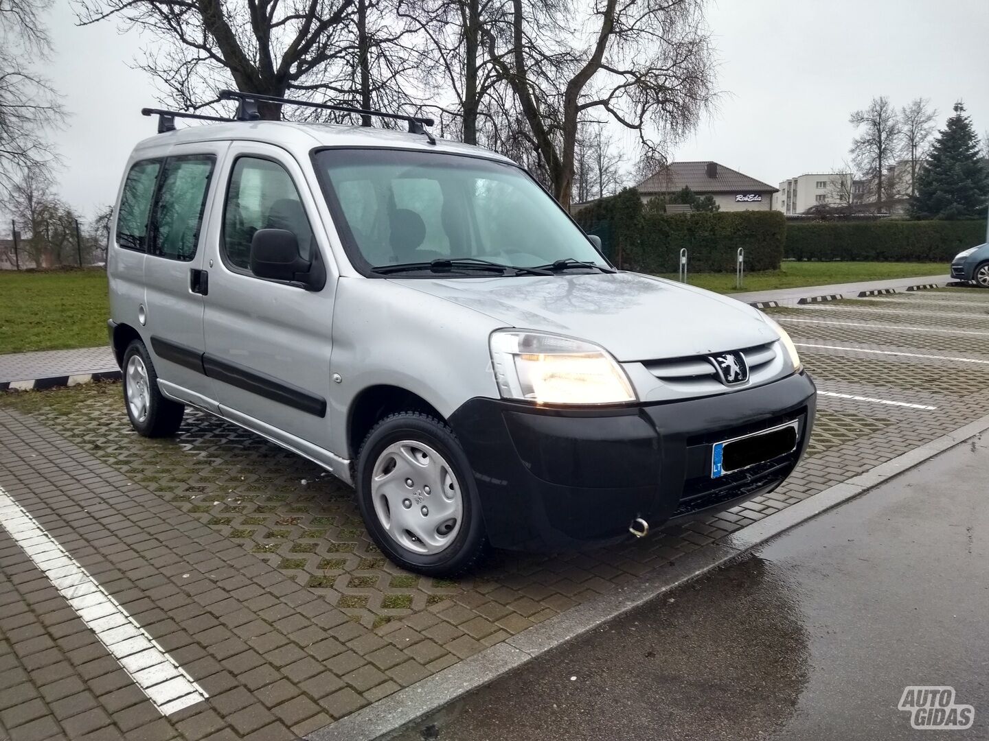 Citroen Berlingo 2010 г Грузовой микроавтобус