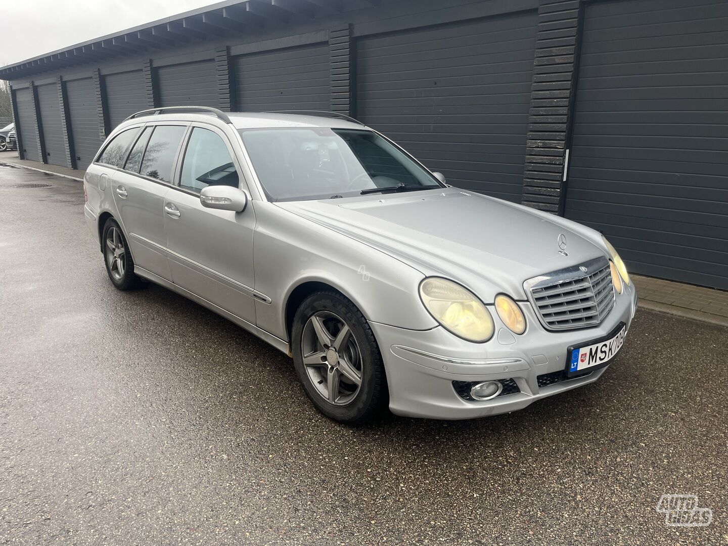 Mercedes-Benz E 270 2003 y Wagon