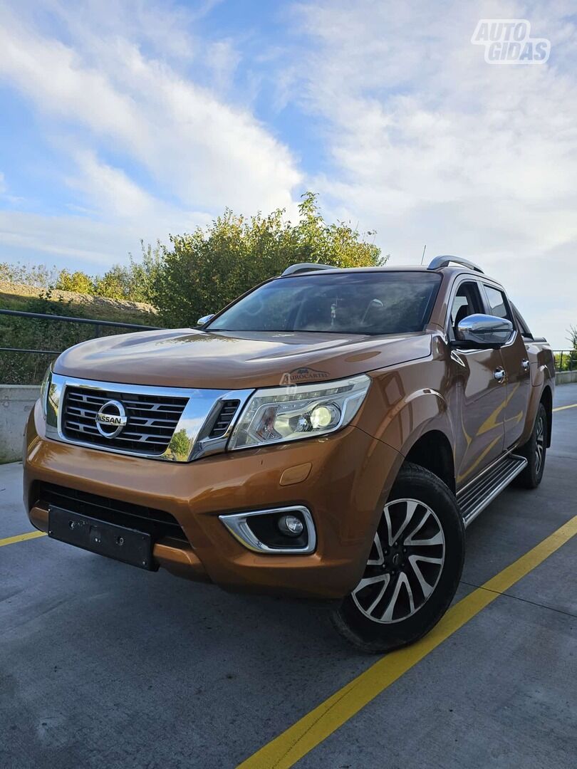 Nissan Navara 2016 г Внедорожник / Кроссовер