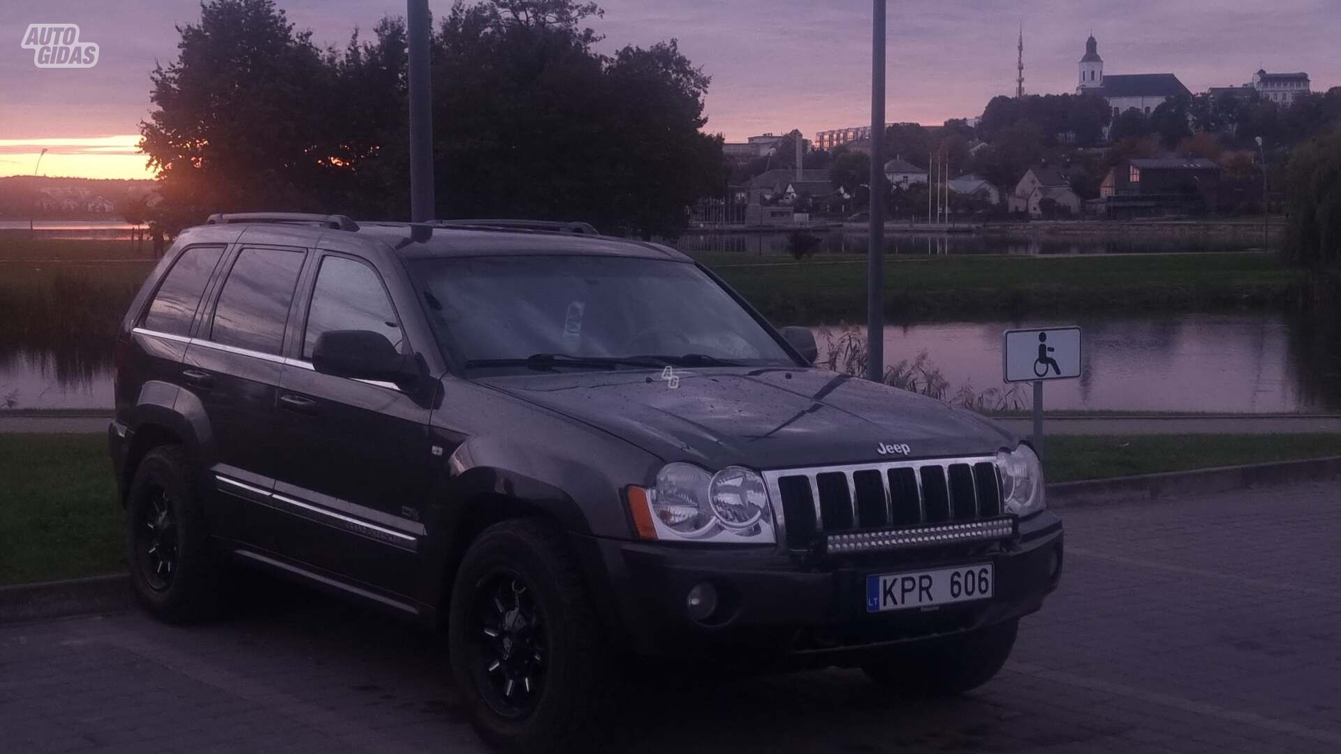 Jeep Grand Cherokee 2007 y Off-road / Crossover