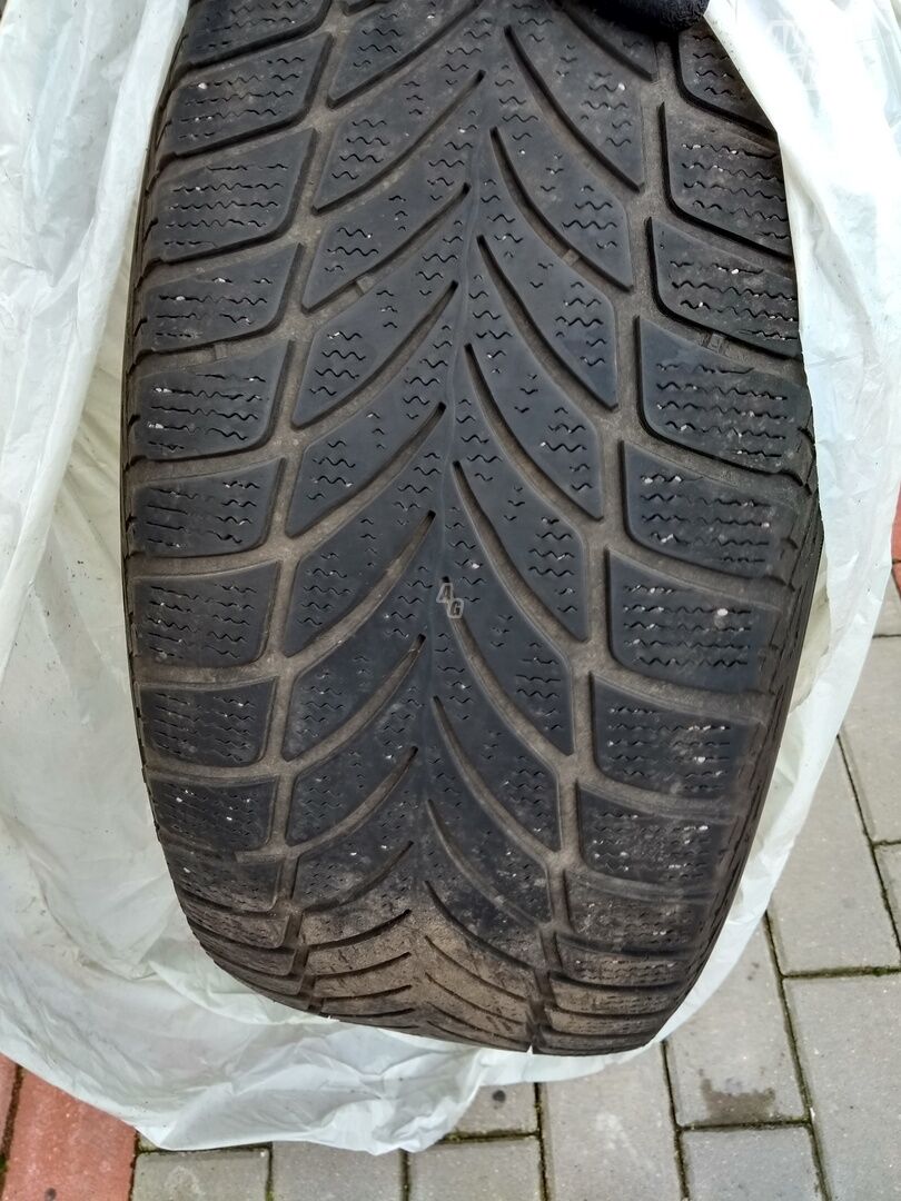 Goodyear R18 žieminės padangos lengviesiems