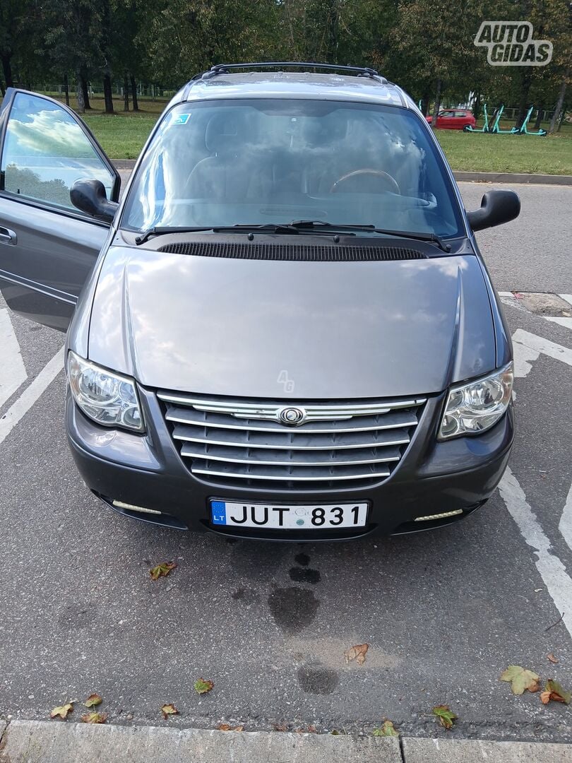 Chrysler Voyager 2006 y Van