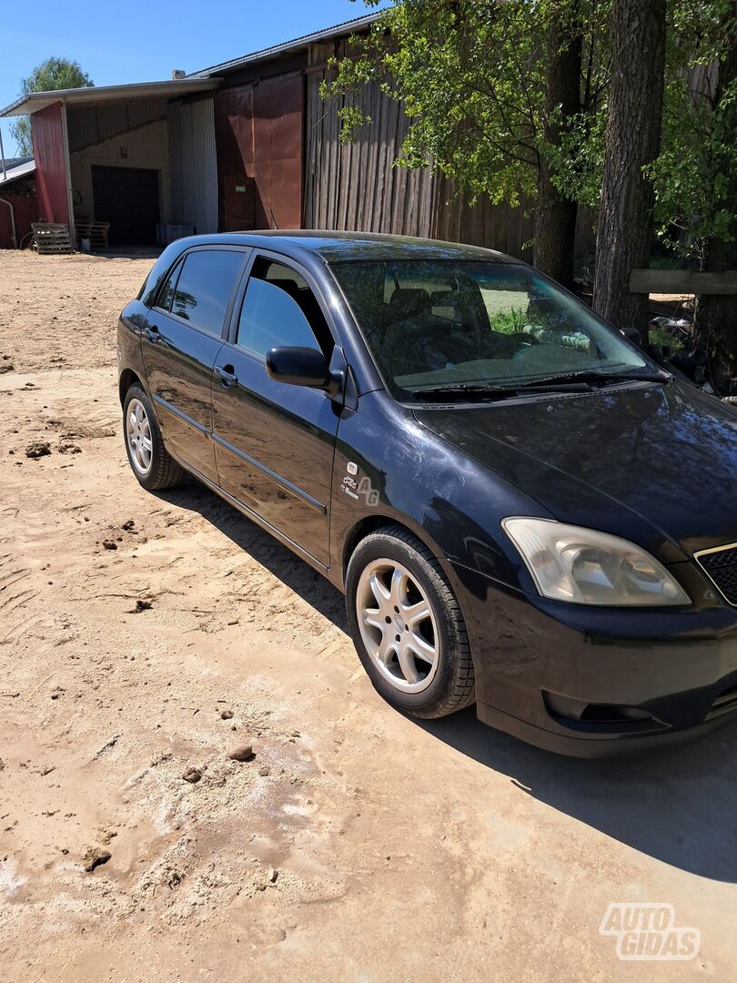 Toyota Corolla 2004 y Hatchback