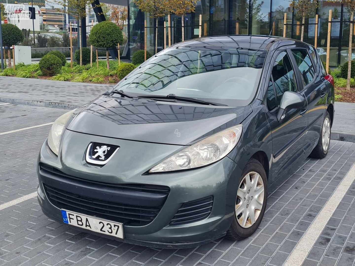 Peugeot 207 2009 г Универсал