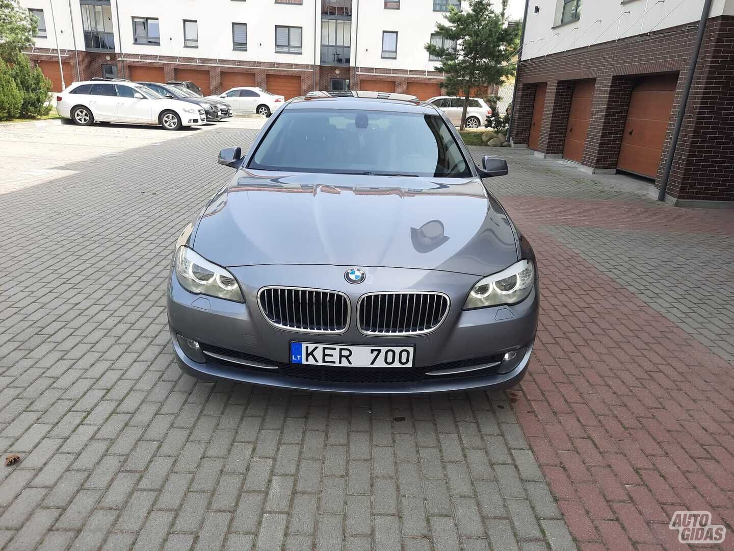 Bmw 520 2012 г Седан