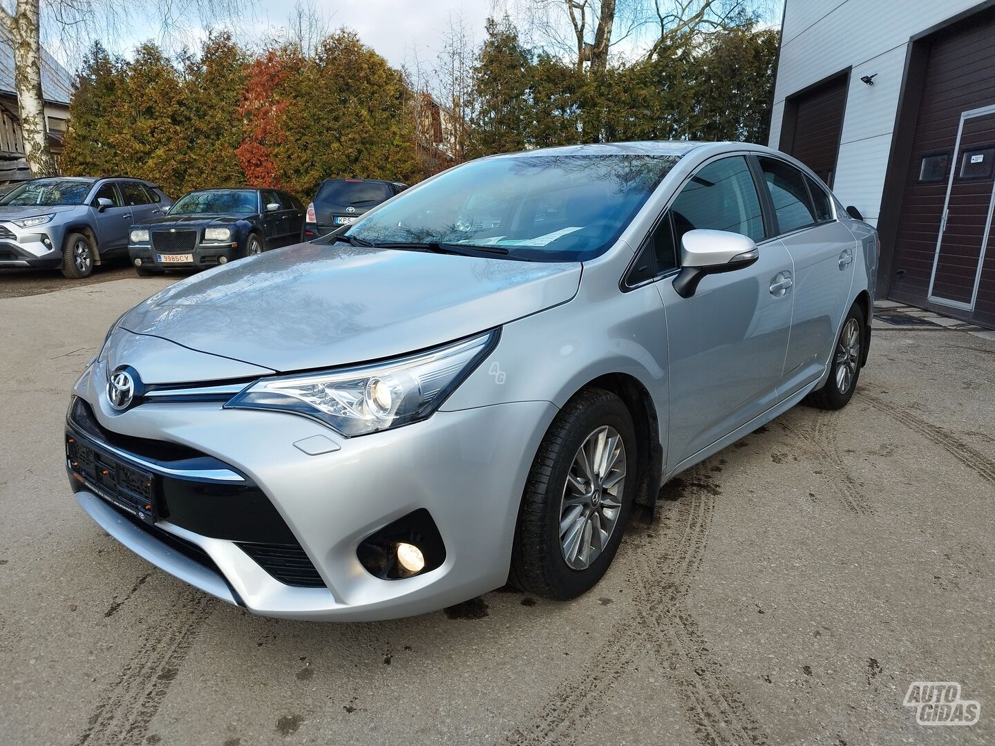 Toyota Avensis Benzinas 2017 m