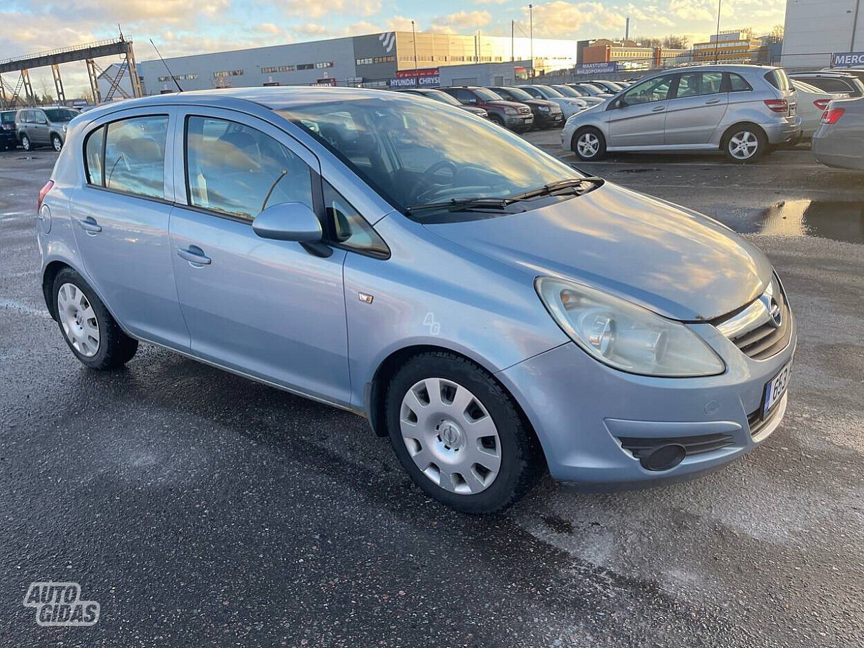 Opel Corsa 2008 г Хэтчбек