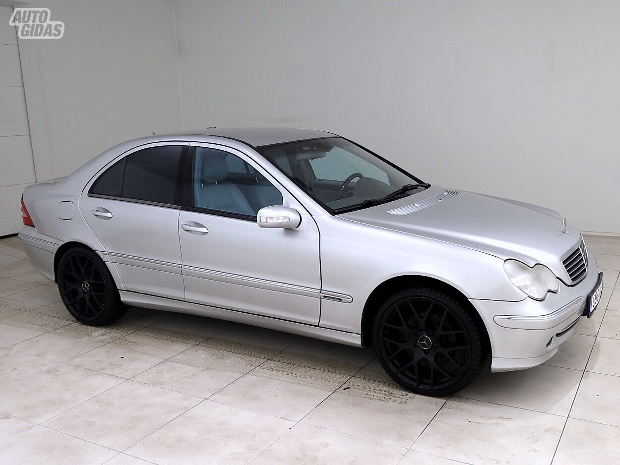 Mercedes-Benz C 320 2004 m Sedanas