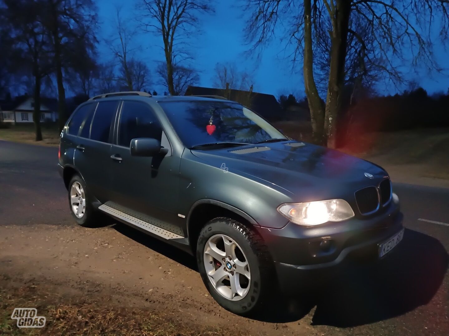 Bmw X5 2005 г Внедорожник / Кроссовер