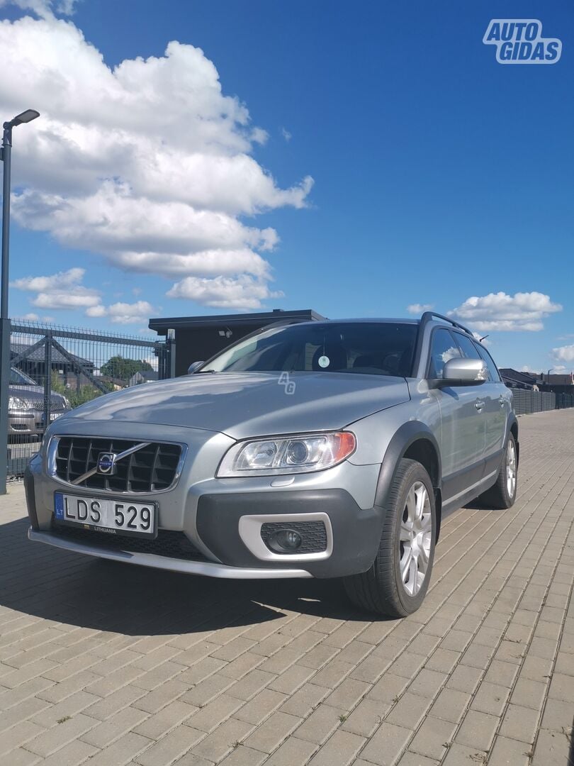 Volvo XC70 2008 г Внедорожник / Кроссовер