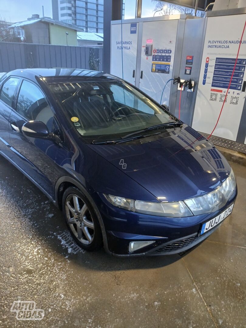 Honda Civic 2006 m Hečbekas