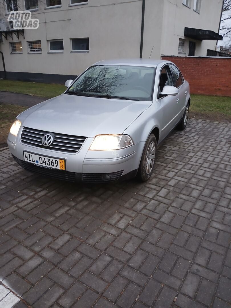 Volkswagen Passat 2005 г Седан