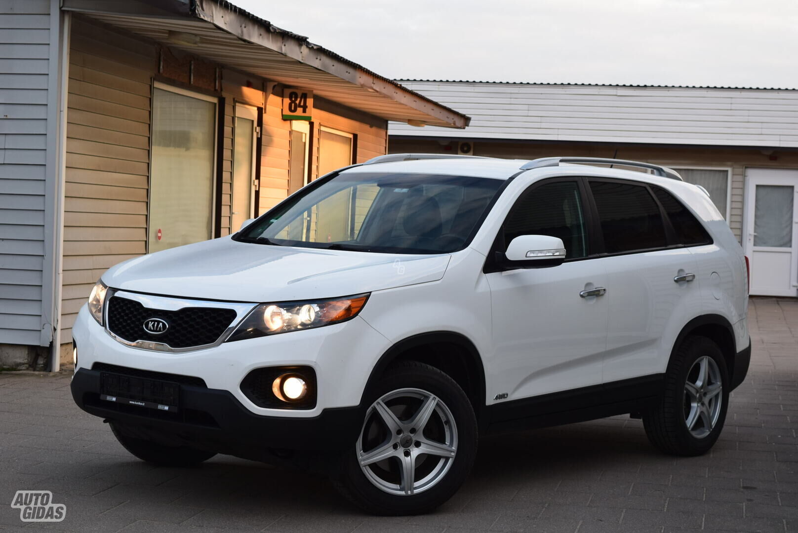 Kia Sorento 2010 y Off-road / Crossover