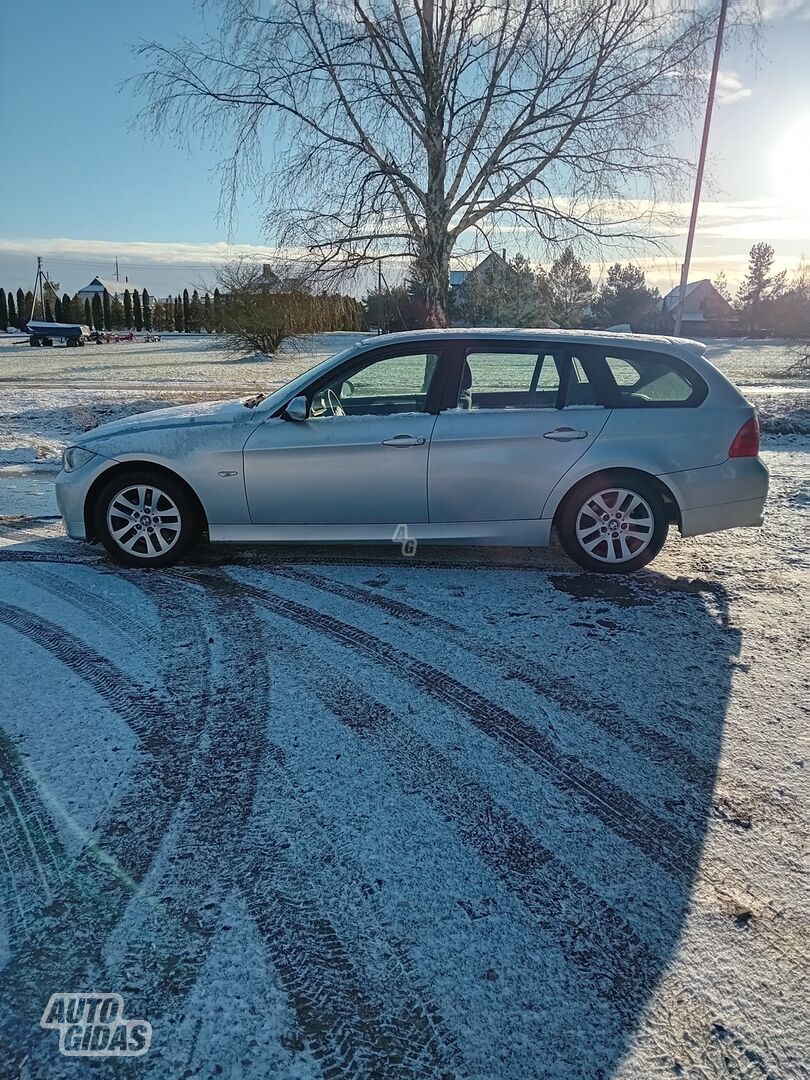 Bmw 320 2008 m Universalas