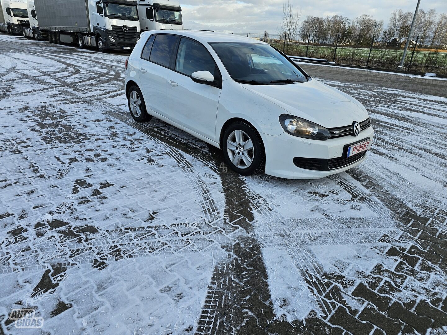 Volkswagen Golf 2010 г Хэтчбек